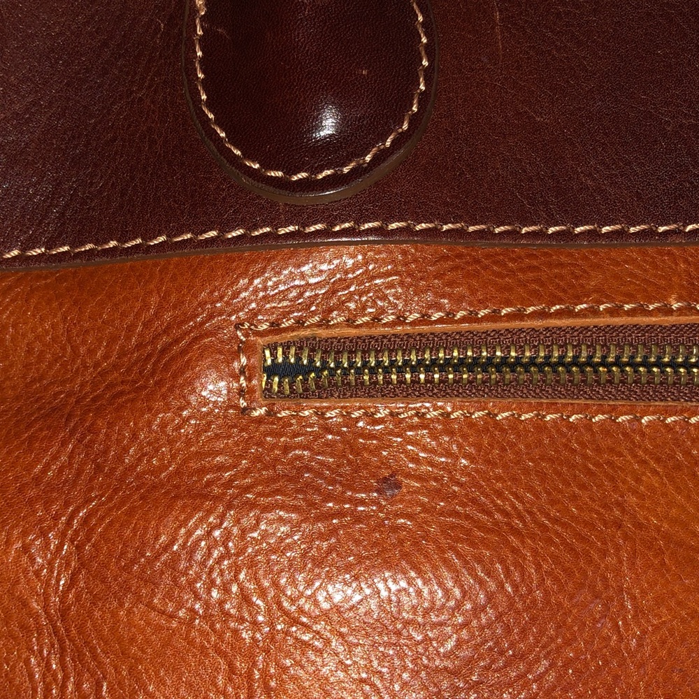 PRICED TO MOVE Florence Italian Leather Two-Tone Brown Tote Bag - Picture 13 of 13